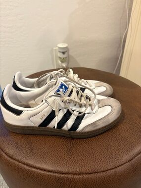 adidas Samba Sneakers in White with Black Stripes and Gum Sole